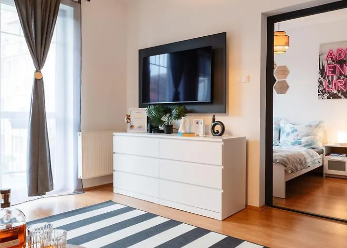 Bb21 - Centre * Eger